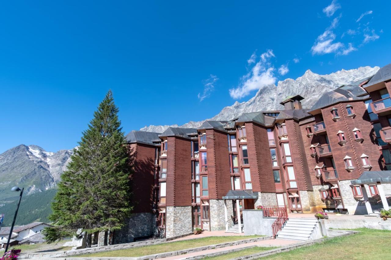 Monte Cervino Apartment As4 Breuil-Cervinia Exterior foto